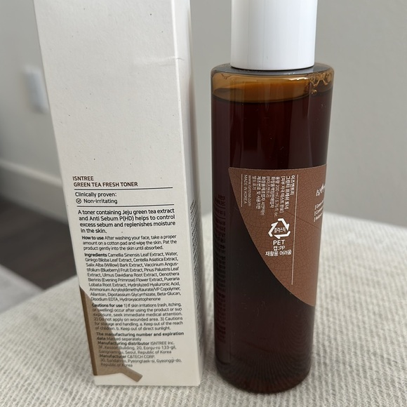 Isntree Green Tea Fresh Toner - Picture 2 of 9